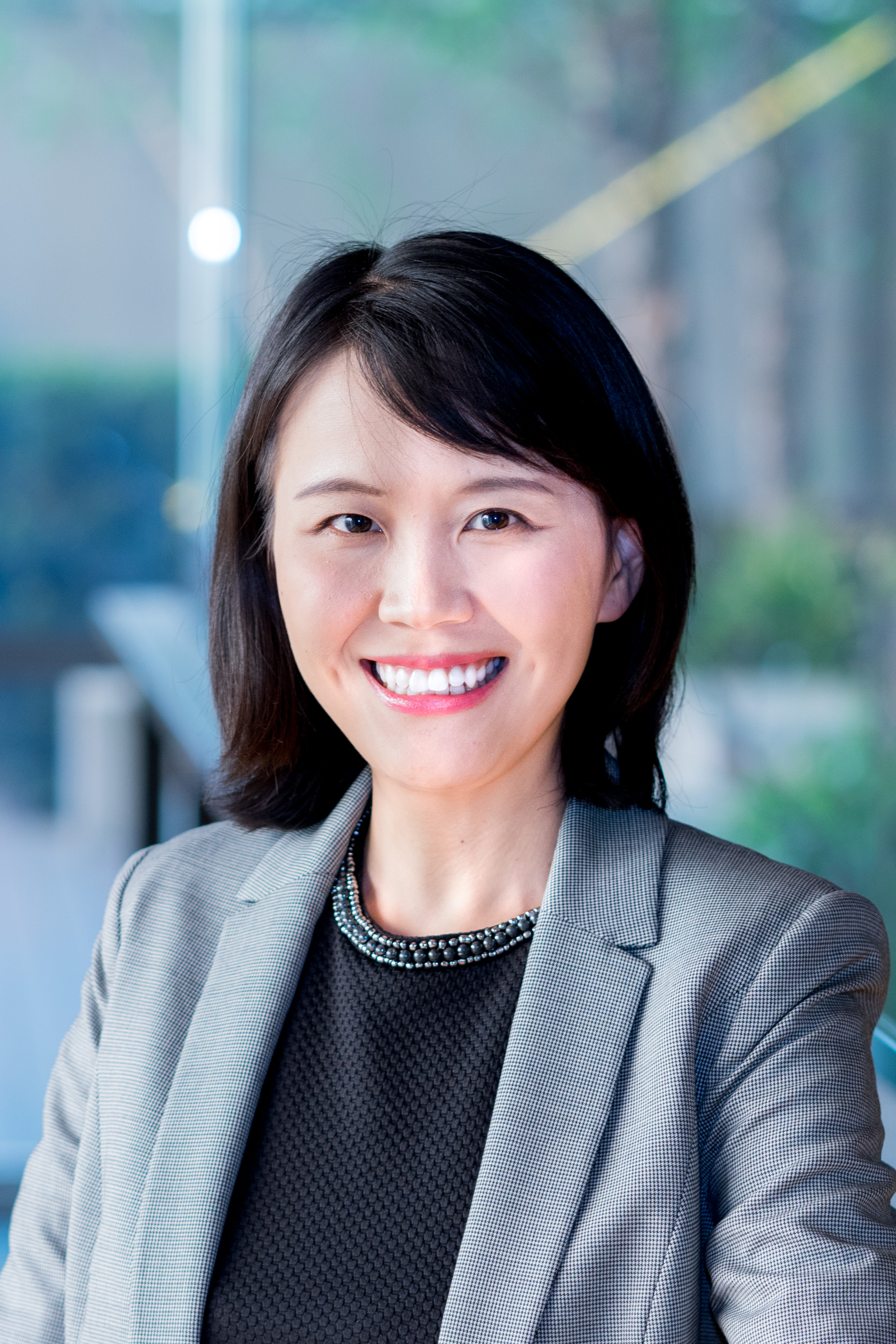 Dr Julia Chen