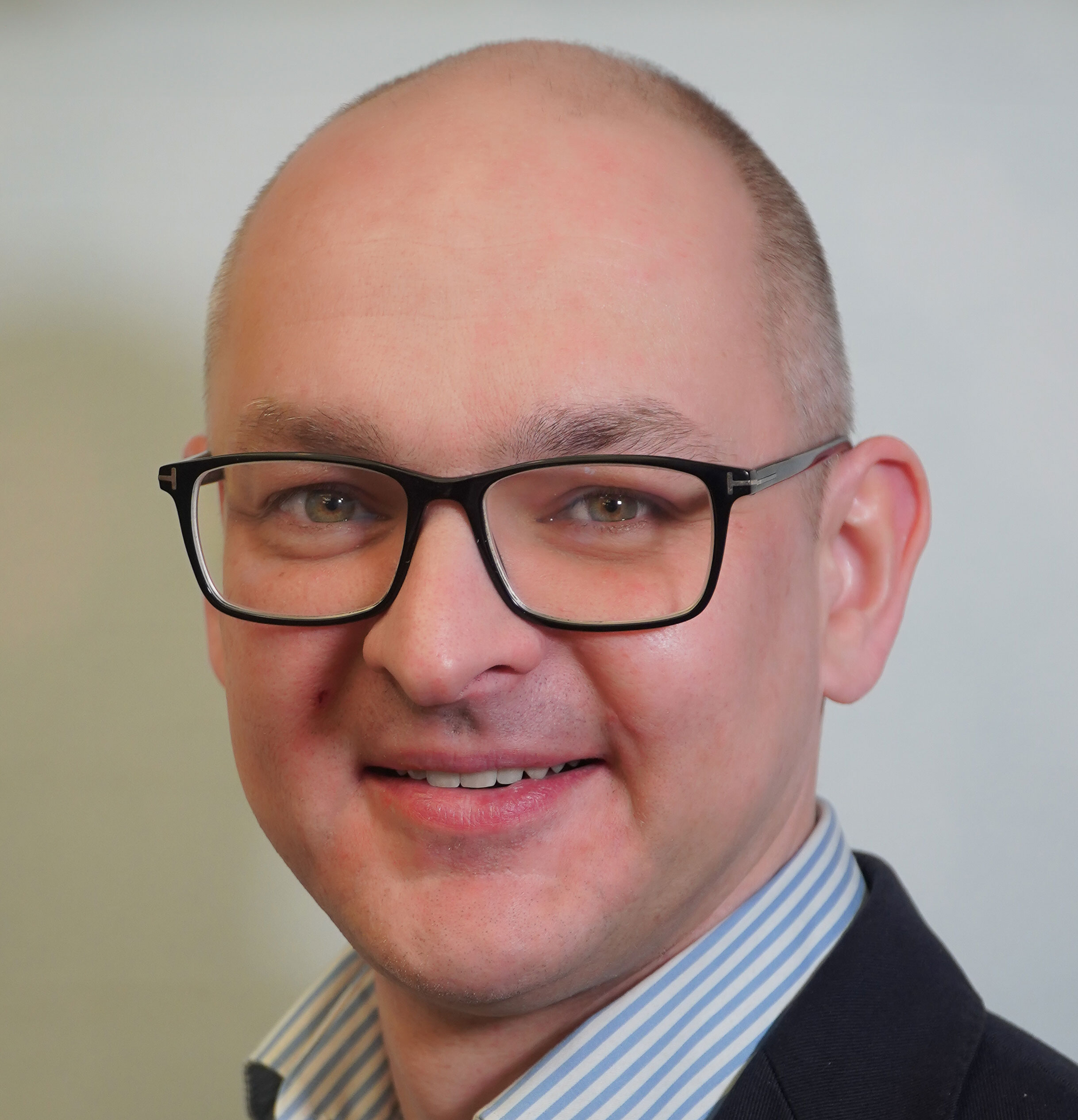 Dr Peter Dickinson